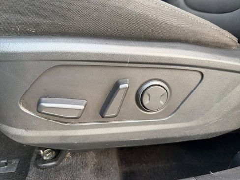 Used 2022 Hyundai Santa Cruz SEL image 12