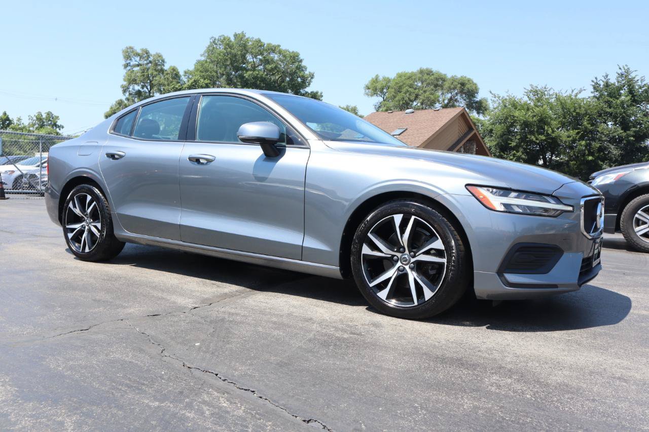 Used 2019 Volvo S60 T5 Momentum w/ Multimedia Package FWD image 7