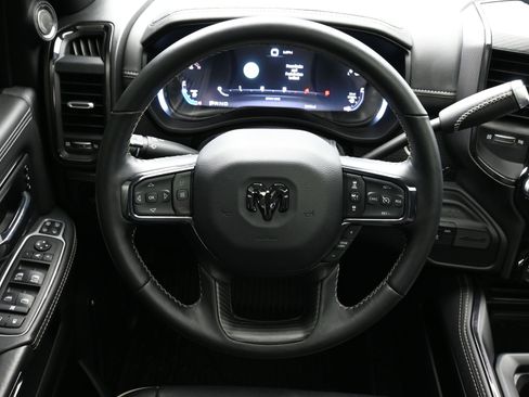 Used 2024 RAM 2500 Limited image 14