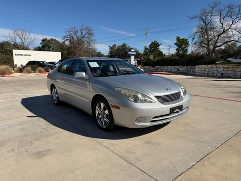 Used 2005 Lexus ES 330 image 7