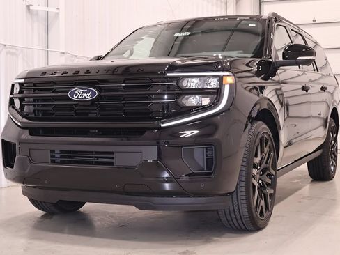 New 2027 Ford Expedition Max Platinum w/ Stealth Performance Package AWD/4WD image 5