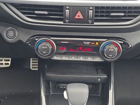 Used 2024 Kia Forte GT-Line w/ GT-Line Premium Package image 25