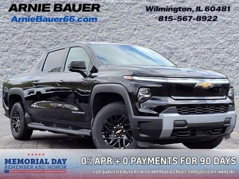 New 2025 Chevrolet Silverado EV LT AWD/4WD image 1