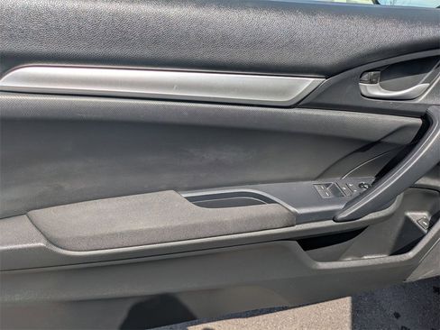 Used 2019 Honda Civic LX image 10