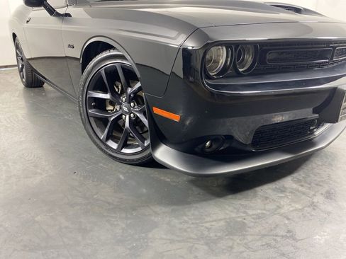 Used 2023 Dodge Challenger R/T w/ Plus Package RWD image 3