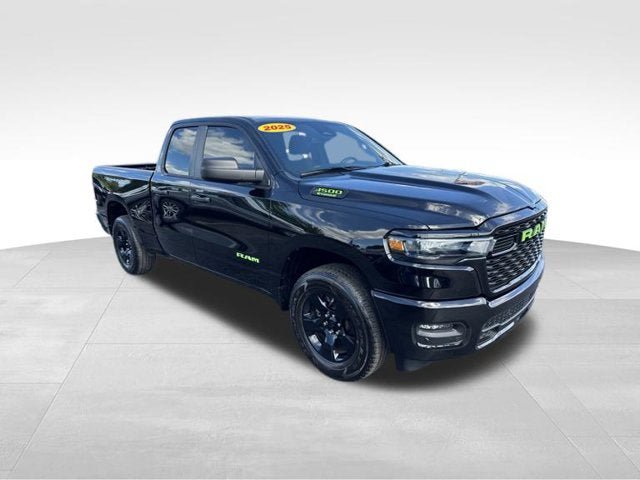 Used 2025 RAM 1500 Tradesman w/ Night Edition AWD/4WD image 3