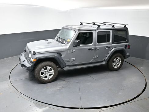 Used 2020 Jeep Wrangler Unlimited Sport S image 17