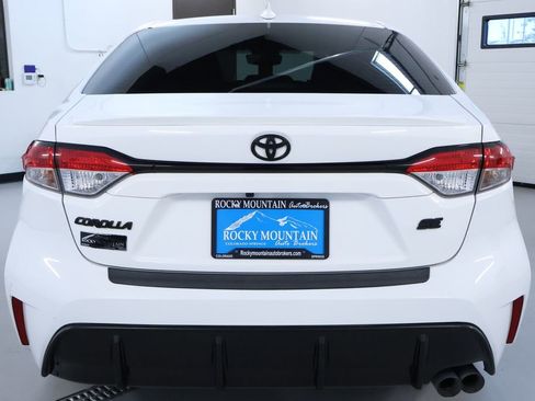 Used 2024 Toyota Corolla SE image 6