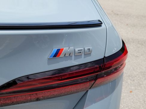 New 2026 BMW i5 M60 AWD/4WD image 5