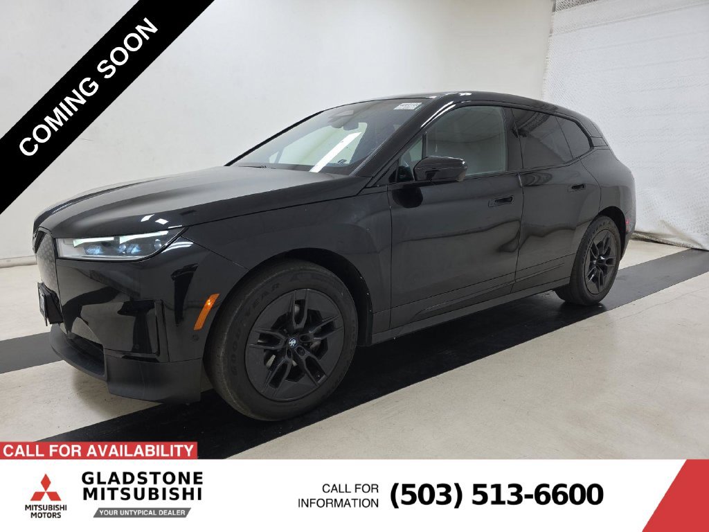 Used 2023 BMW iX xDrive50 w/ Convenience Package AWD/4WD image 3
