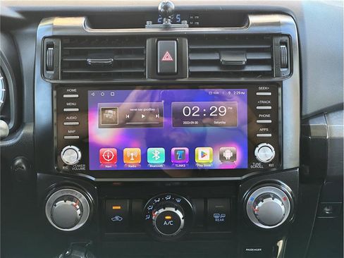 Used 2018 Toyota 4Runner TRD Off-Road Premium image 24