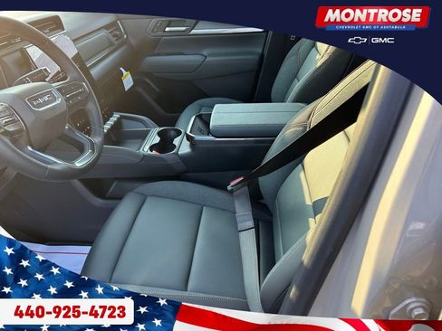 New 2026 GMC Terrain AT4 w/ Convenience Package III image 11