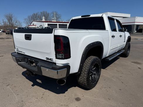 Used 2013 GMC Sierra 2500 SLE w/ SLE Preferred Package image 5