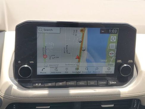 Used 2023 Nissan Rogue SL w/ SL Premium Package FWD image 4