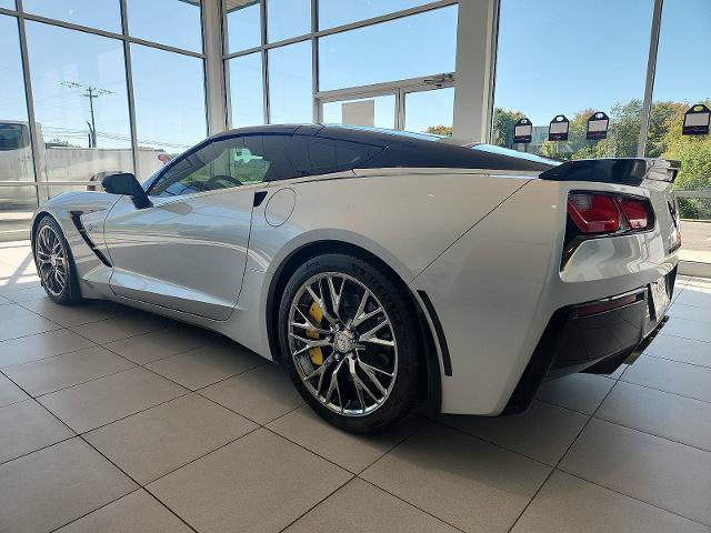 Used 2016 Chevrolet Corvette Stingray Coupe w/ 2LT Preferred Equipment Group RWD image 5