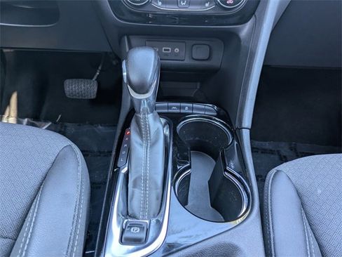 Used 2022 Buick Encore GX Select image 23