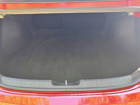 Used 2025 Hyundai Elantra SEL FWD image 19