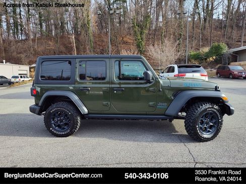 Used 2023 Jeep Wrangler Unlimited w/ 8.4" Radio Group image 3