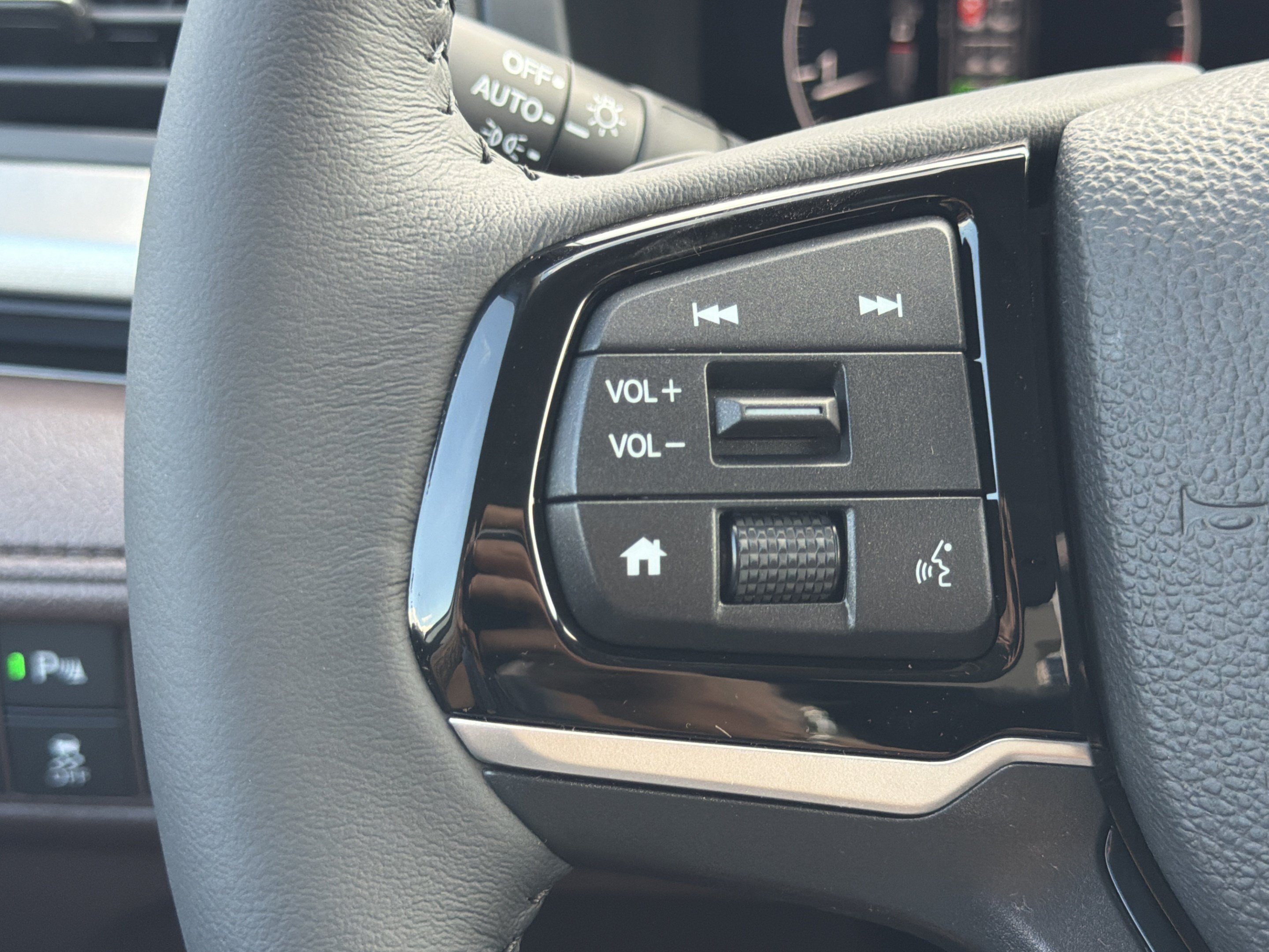 New 2027 Honda Odyssey Touring image 14