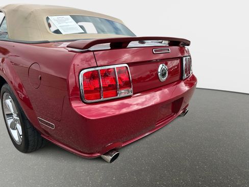Used 2008 Ford Mustang GT Premium image 11