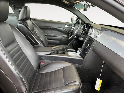 Used 2007 Ford Mustang GT Premium image 13