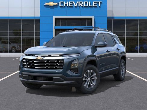 New 2026 Chevrolet Equinox LT AWD/4WD image 13