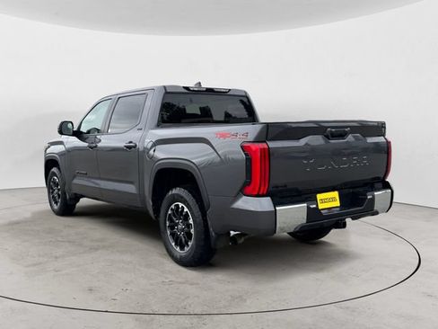 Used 2025 Toyota Tundra SR5 AWD/4WD image 7