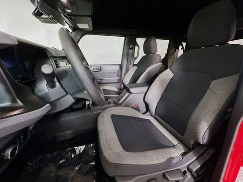 Used 2023 Ford Bronco 4-Door AWD/4WD image 12