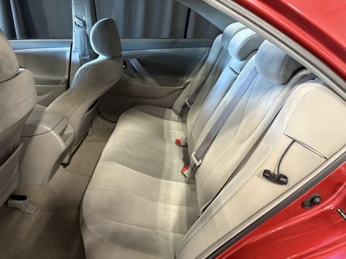 Used 2009 Toyota Camry LE image 7