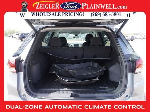 Used 2023 Chevrolet Equinox LT image 10