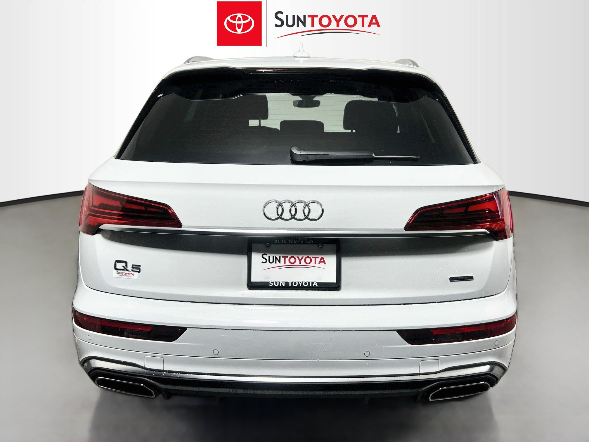 Used 2023 Audi Q5 2.0T Premium w/ Convenience Package AWD/4WD image 5