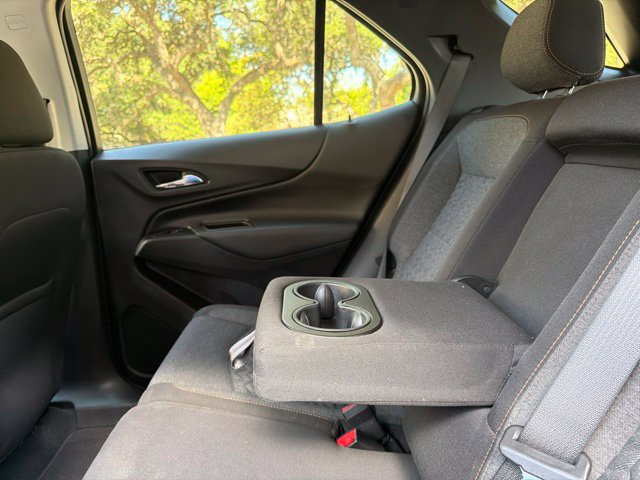 Used 2023 Chevrolet Equinox LT w/ Driver Convenience Package AWD/4WD image 31