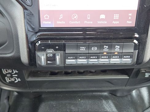 New 2026 RAM 2500 Tradesman AWD/4WD image 15
