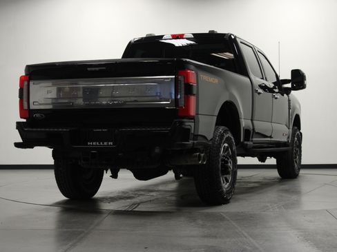 Used 2024 Ford F250 Platinum w/ Tremor Off-Road Package AWD/4WD image 4