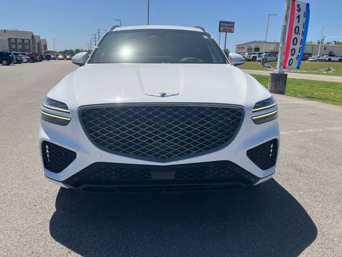 Used 2022 Genesis GV70 3.5T Sport w/ Sport Prestige Package AWD/4WD image 2