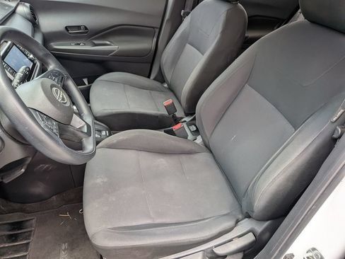 Used 2024 Nissan Kicks S FWD image 16