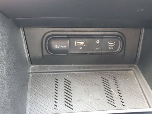 Certified 2024 Kia Sportage EX FWD image 33