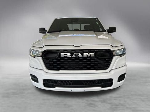 Used 2025 RAM 1500 Big Horn AWD/4WD image 13