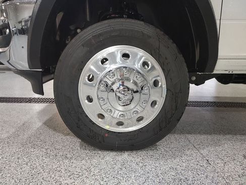 New 2026 RAM 4500 Tradesman w/ Chrome Appearance Group AWD/4WD image 16