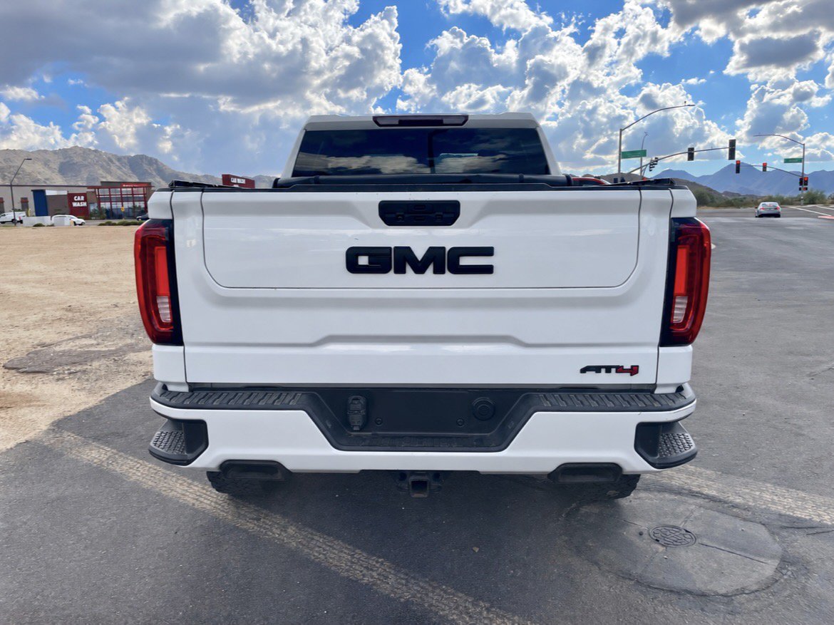 Used 2021 GMC Sierra 1500 AT4 AWD/4WD image 4