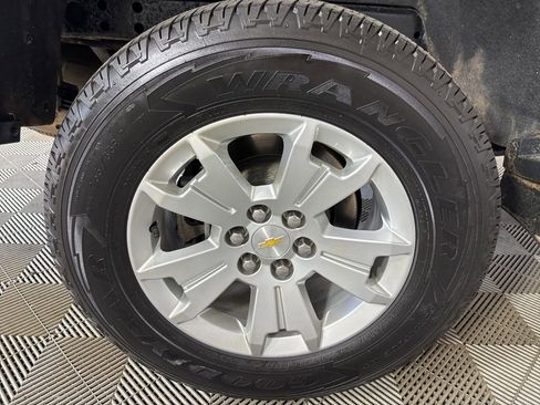 Used 2022 Chevrolet Colorado LT w/ Fleet Safety Package image 31