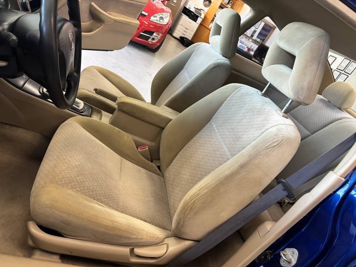 Used 2004 Honda Civic VP image 19