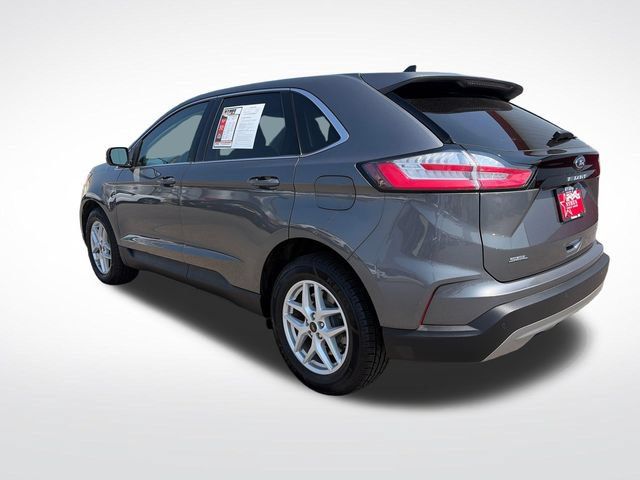 Used 2023 Ford Edge SEL w/ Convenience Package AWD/4WD image 4
