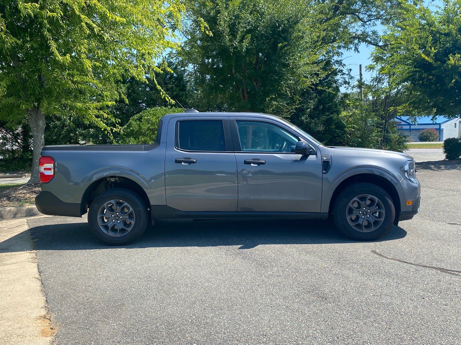 Used 2026 Ford Maverick XLT w/ XLT Luxury Package AWD/4WD image 3