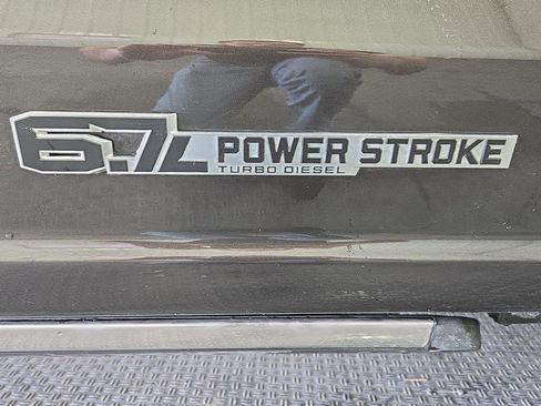 Used 2024 Ford F250 King Ranch w/ FX4 Off-Road Package image 6