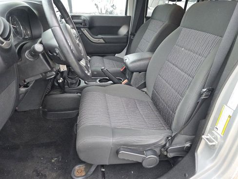 Used 2012 Jeep Wrangler Unlimited Sport image 20