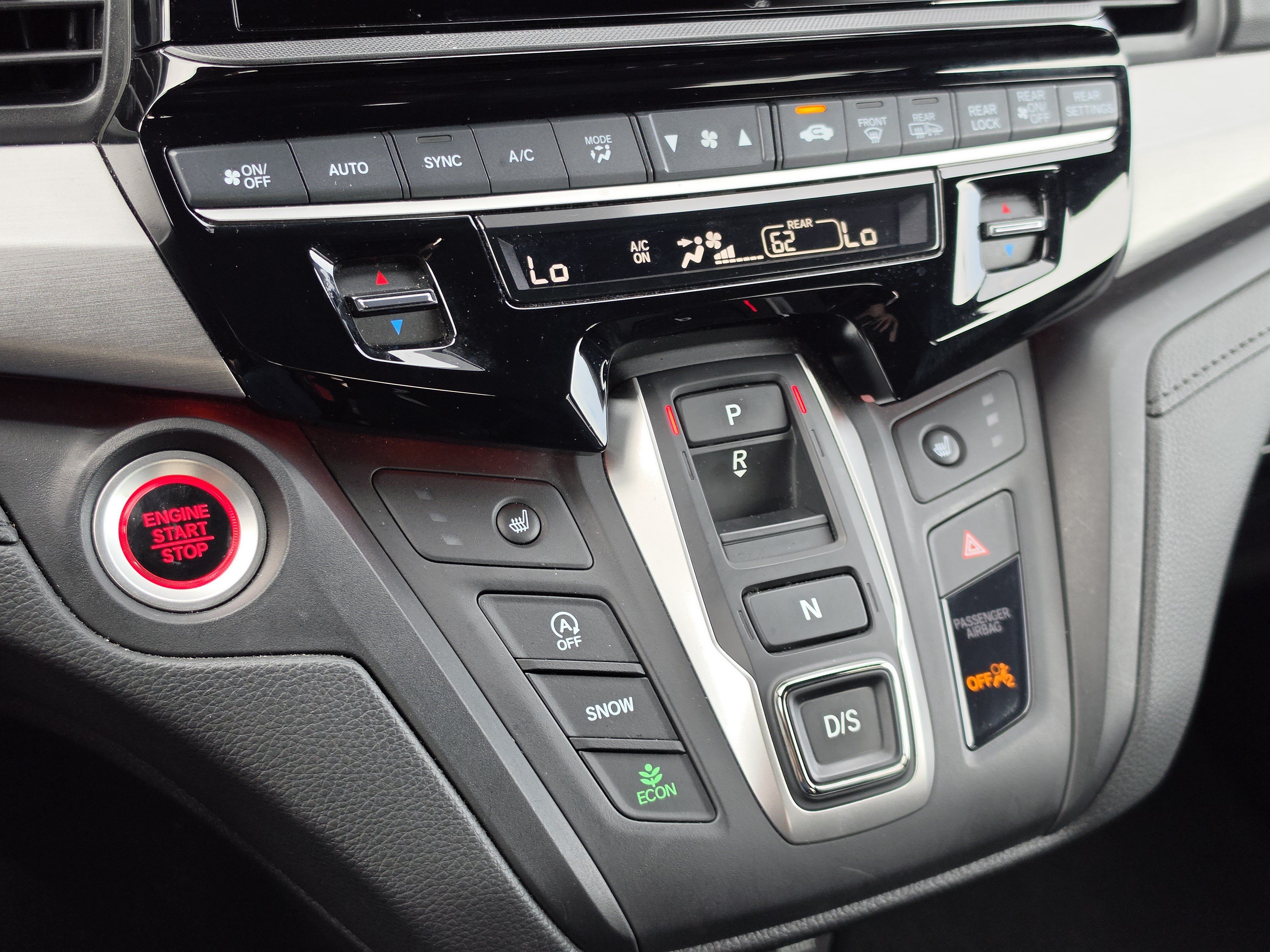 Used 2025 Honda Odyssey Sport-L image 22