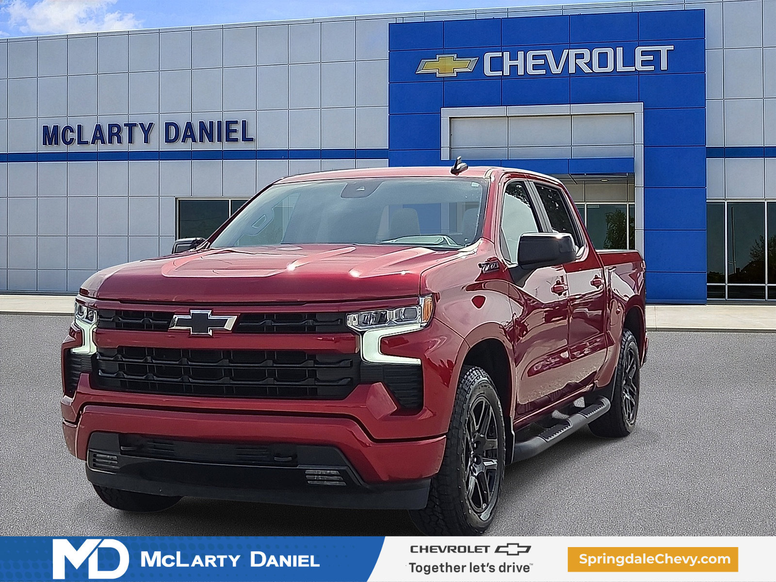 Certified 2024 Chevrolet Silverado 1500 RST w/ Z71 Off-Road Package AWD/4WD image 2