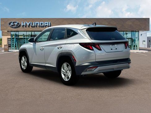 New 2025 Hyundai Tucson SE image 5