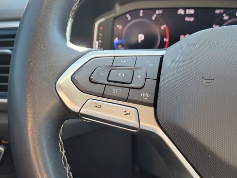 Used 2023 Volkswagen Atlas SE w/ Black Wheel Package image 31